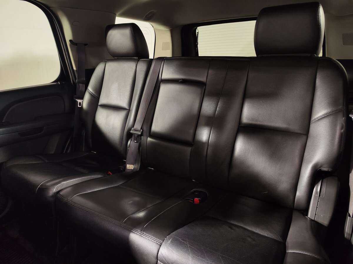 Купить Chevrolet Tahoe с пробегом. Фото: #17