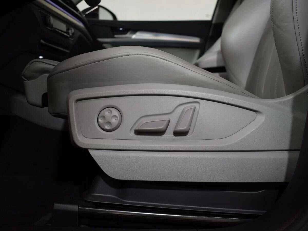 Купить Audi Q5 Sportback с пробегом. Фото: #18
