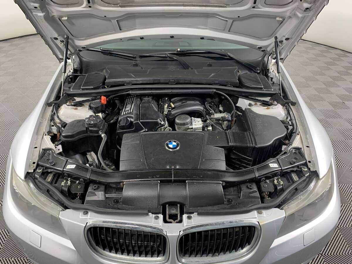 Купить BMW 3 серии с пробегом. Фото: #10