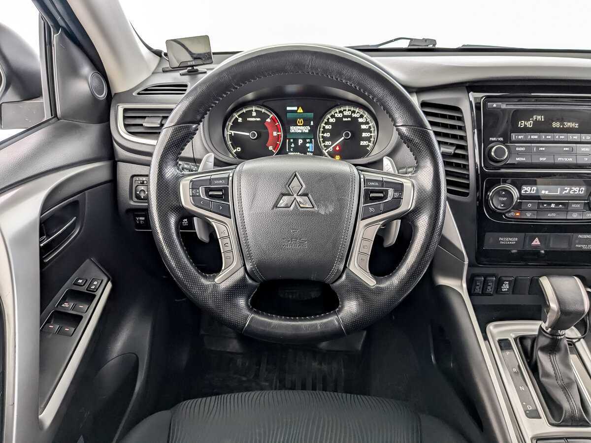 Купить Mitsubishi Pajero Sport с пробегом. Фото: #20