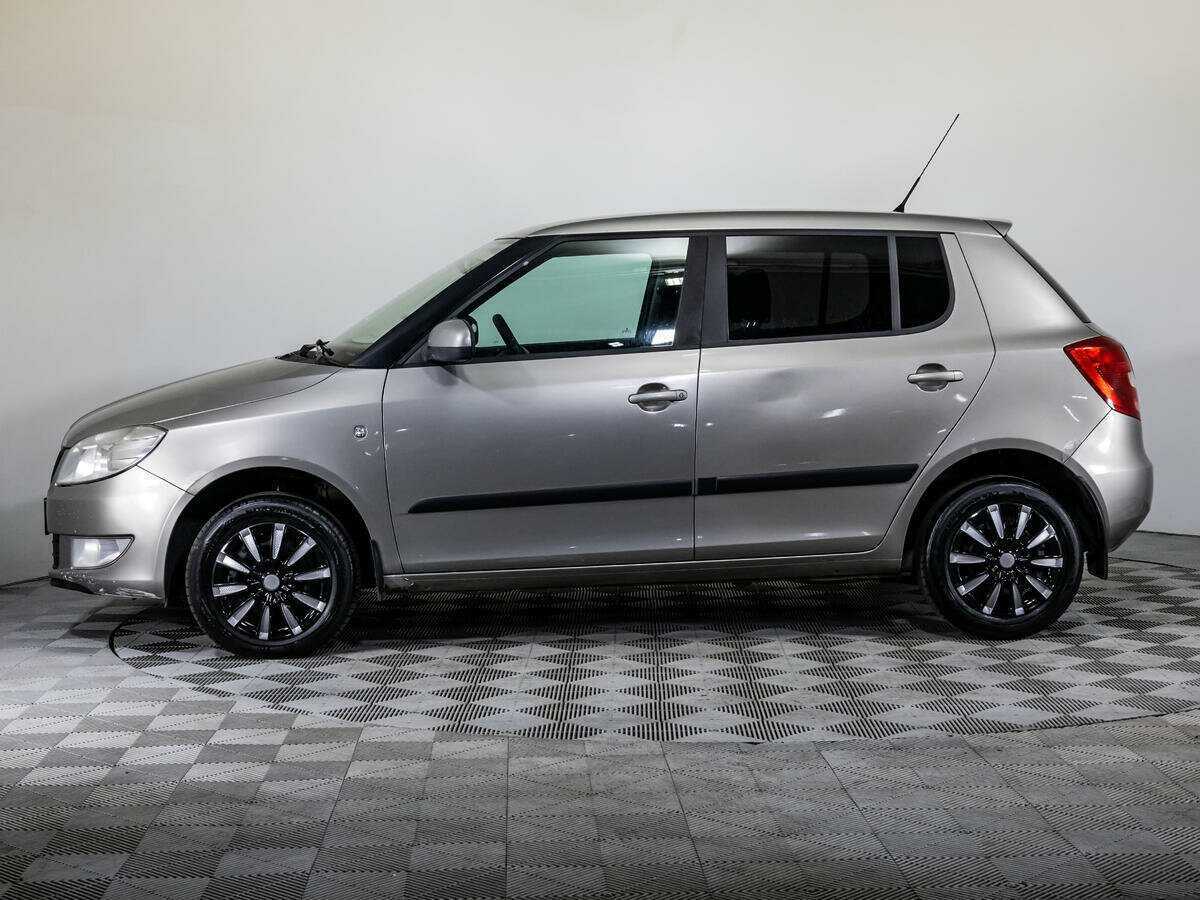 Купить Skoda Fabia с пробегом. Фото: #7