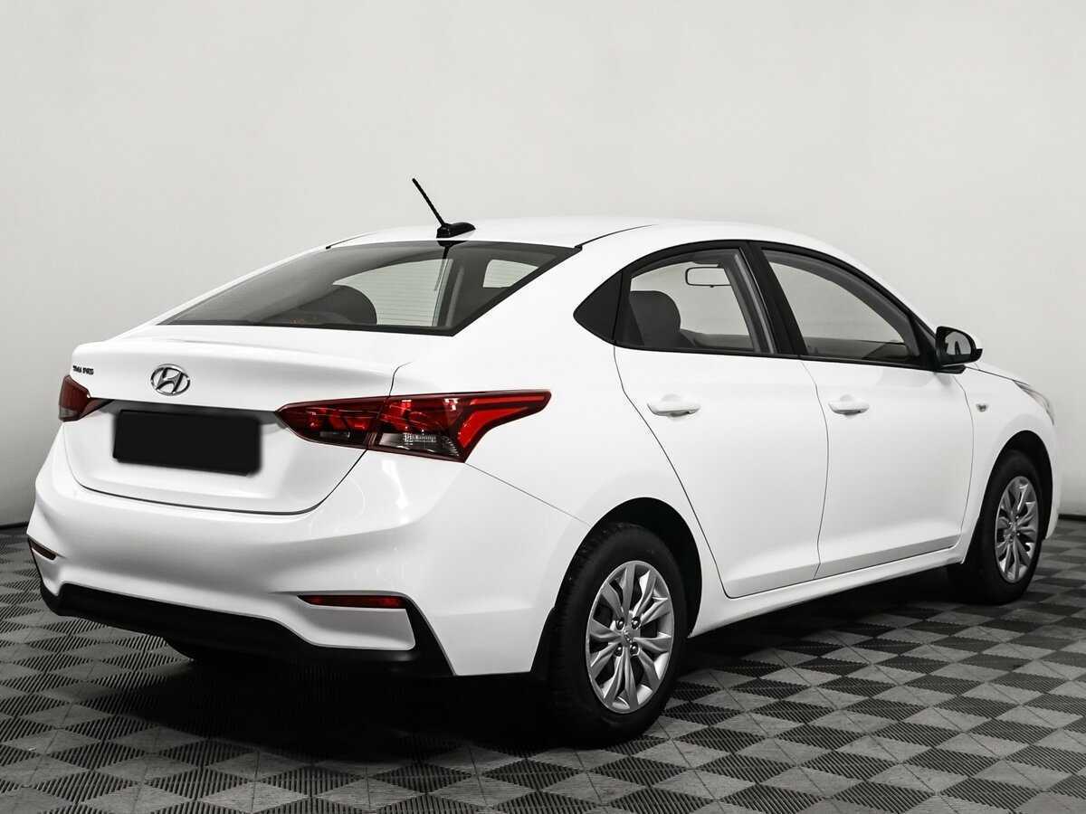 Купить Hyundai Solaris с пробегом. Фото: #4