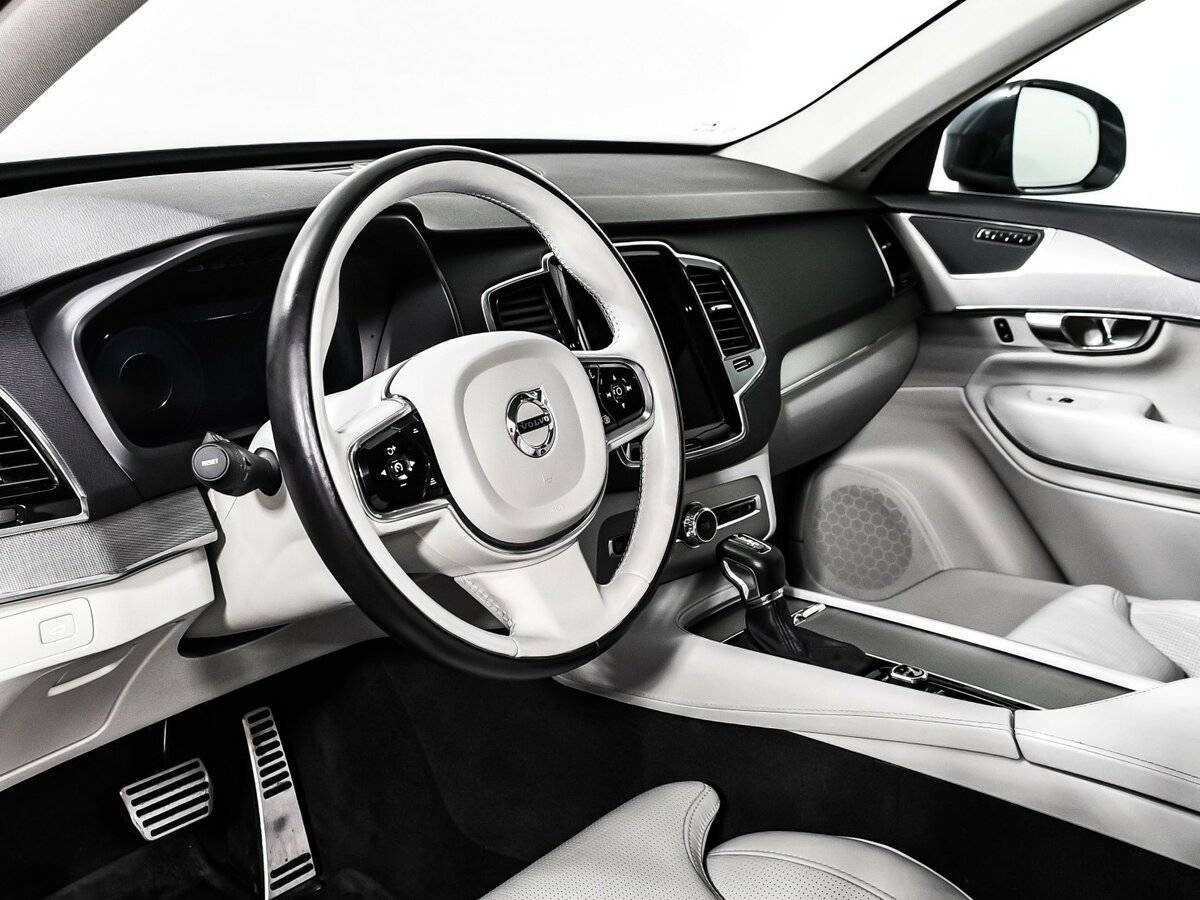 Купить Volvo XC90 с пробегом. Фото: #12