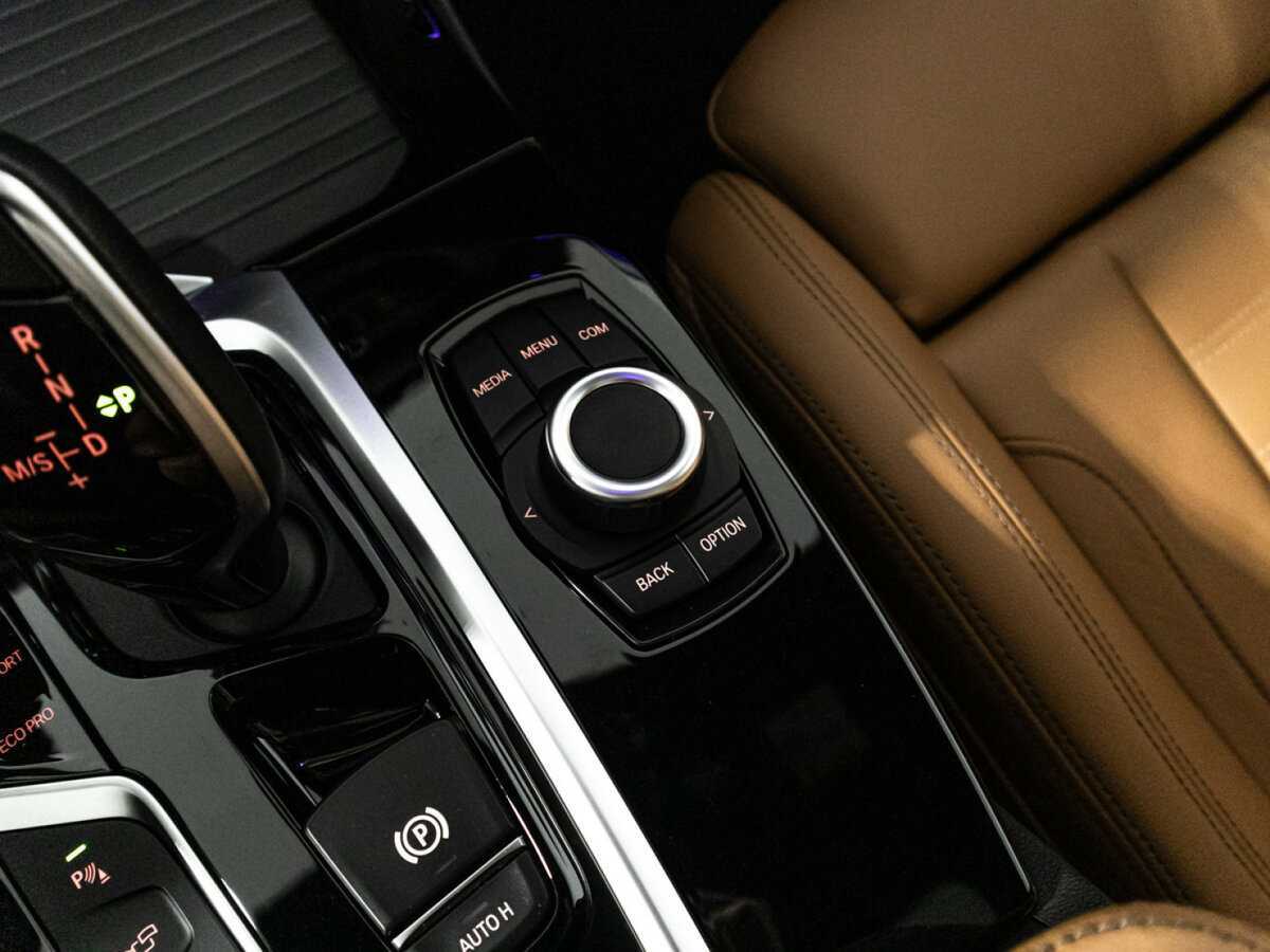 Купить BMW X3 с пробегом. Фото: #21