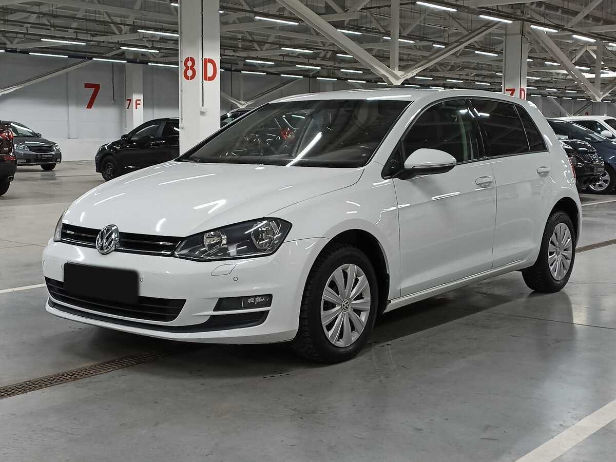 Купить Volkswagen Golf с пробегом. Посмотреть фото