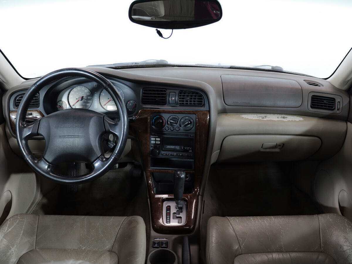 Купить Subaru Legacy с пробегом. Фото: #9
