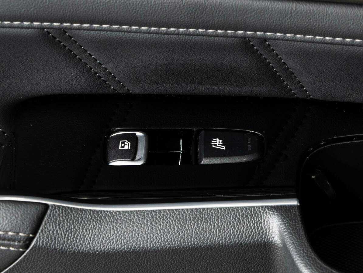 Купить Kia Sorento с пробегом. Фото: #18