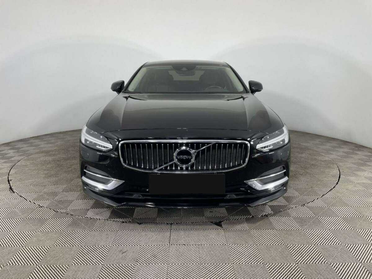 Купить Volvo S90 с пробегом. Фото: #1