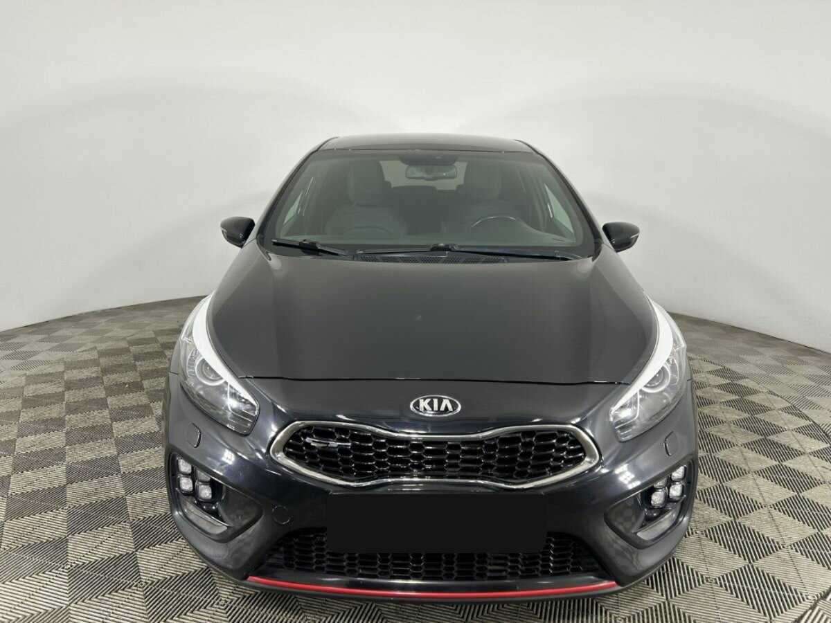 Купить Kia Ceed GT с пробегом. Фото: #1