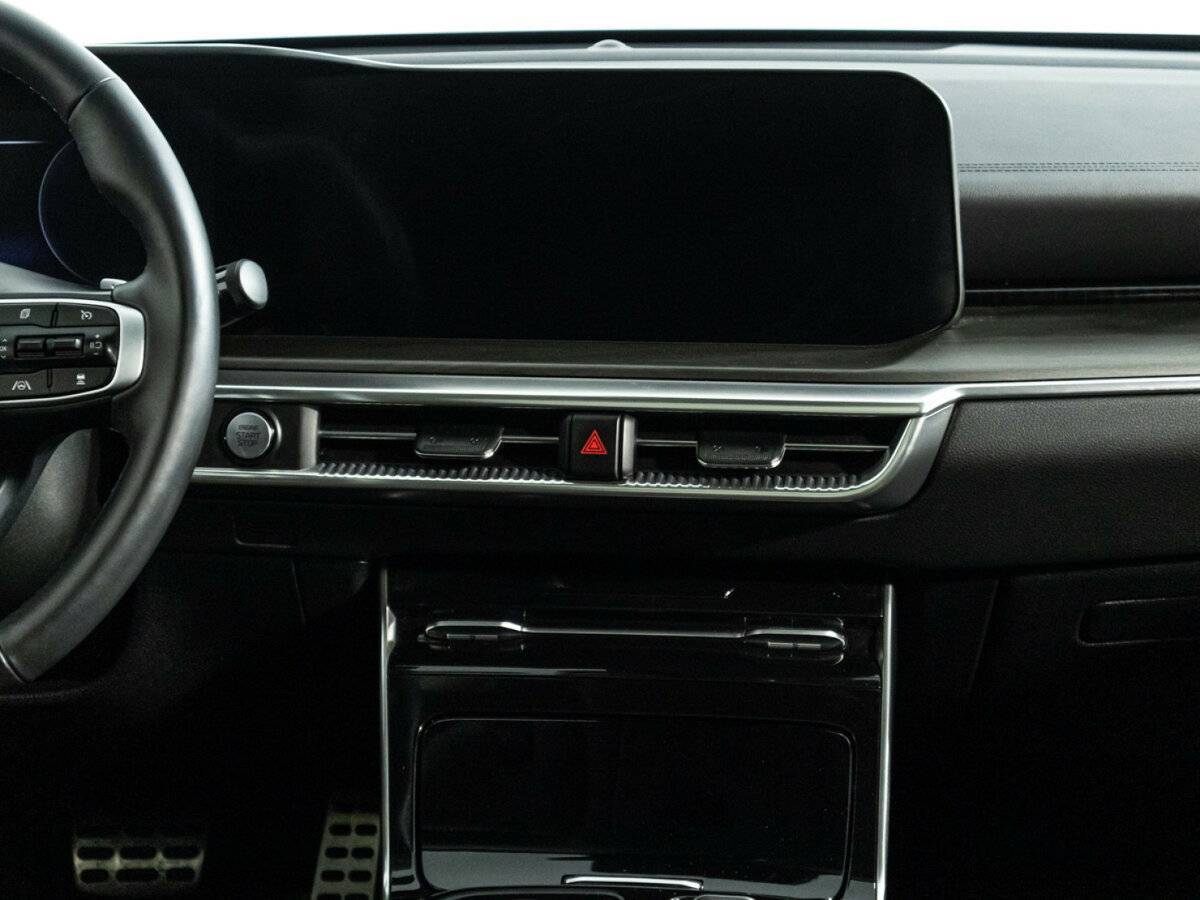 Купить Kia K5 с пробегом. Фото: #13