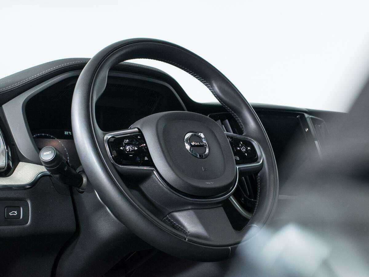 Купить Volvo XC60 с пробегом. Фото: #15