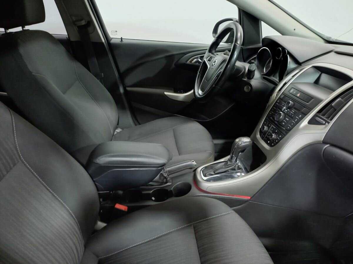 Купить Opel Astra с пробегом. Фото: #9