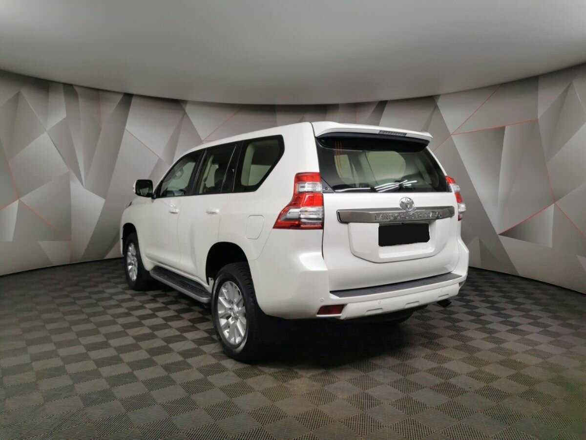Купить Toyota Land Cruiser Prado с пробегом. Фото: #3