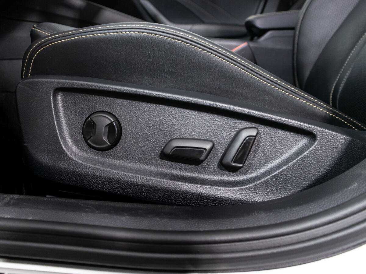 Купить Skoda Octavia с пробегом. Фото: #18