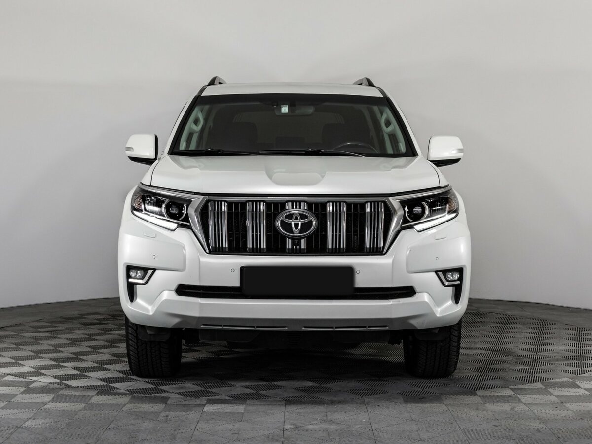 Купить Toyota Land Cruiser Prado с пробегом. Фото: #1