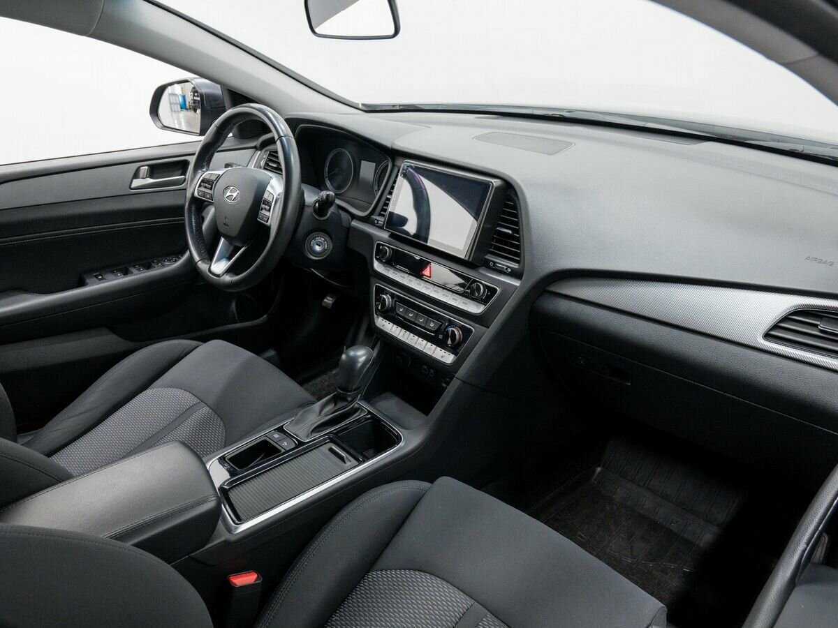 Купить Hyundai Sonata с пробегом. Фото: #6