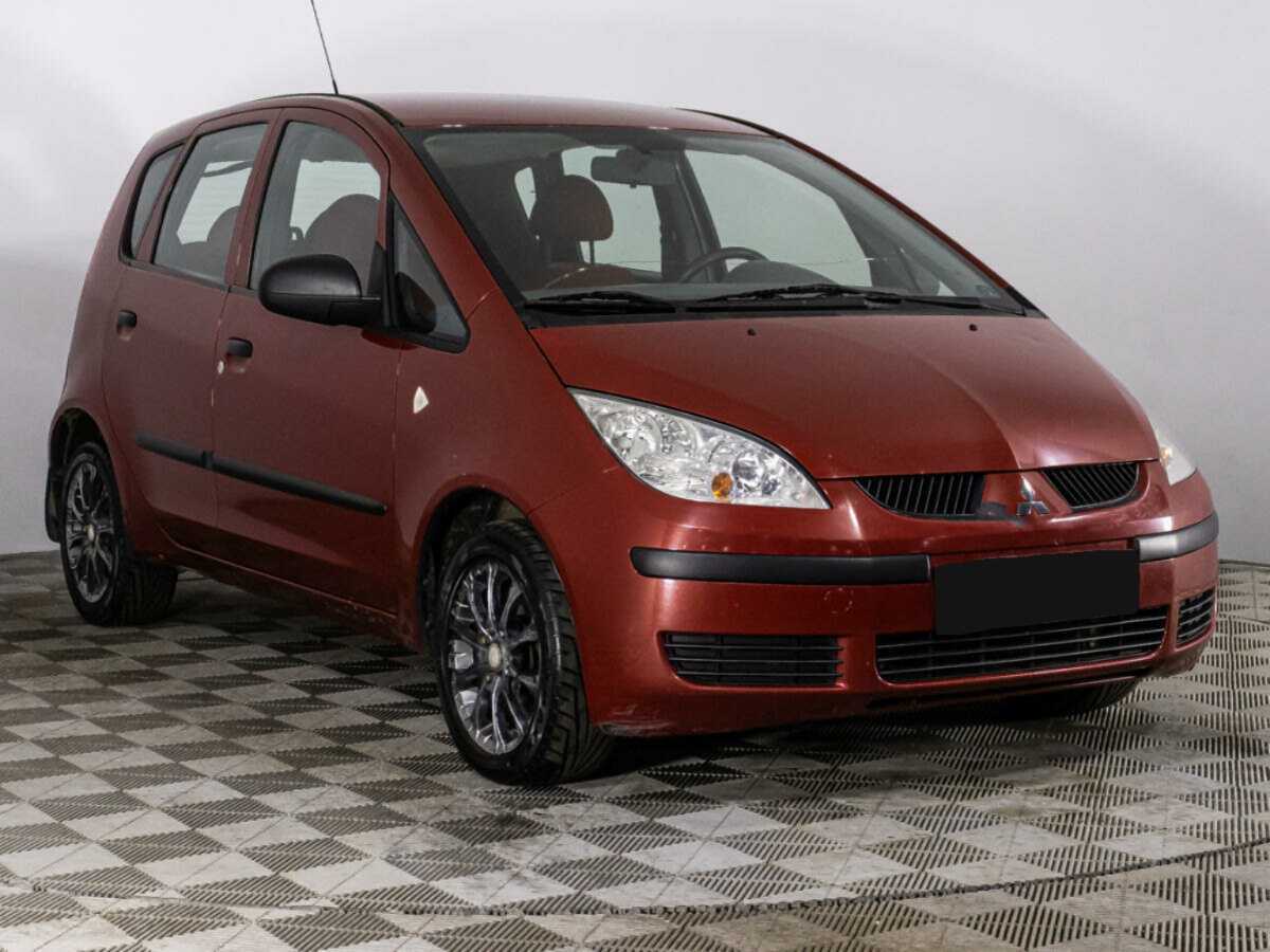 Купить Mitsubishi Colt с пробегом. Фото: #2
