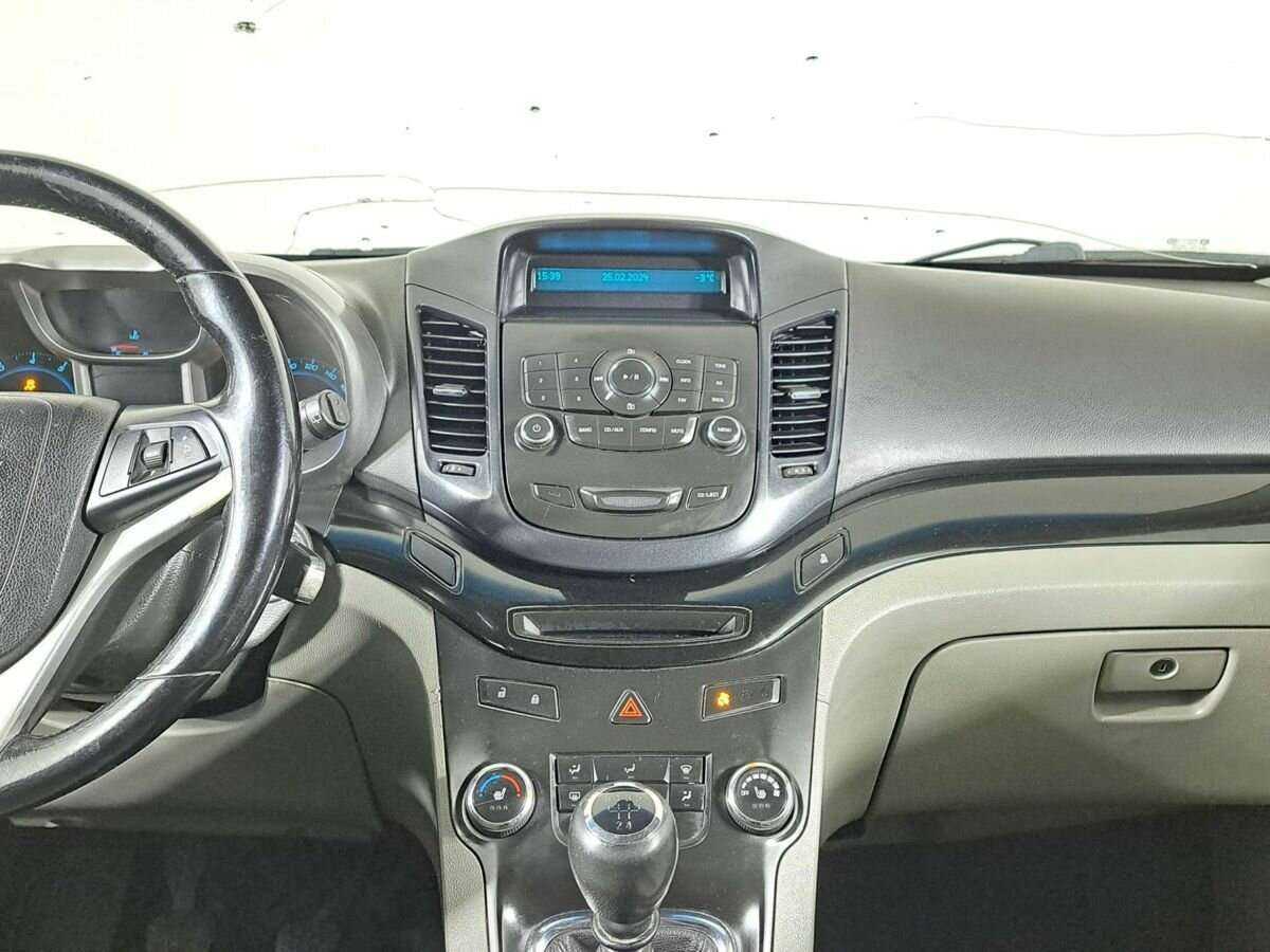 Купить Chevrolet Orlando с пробегом. Фото: #12