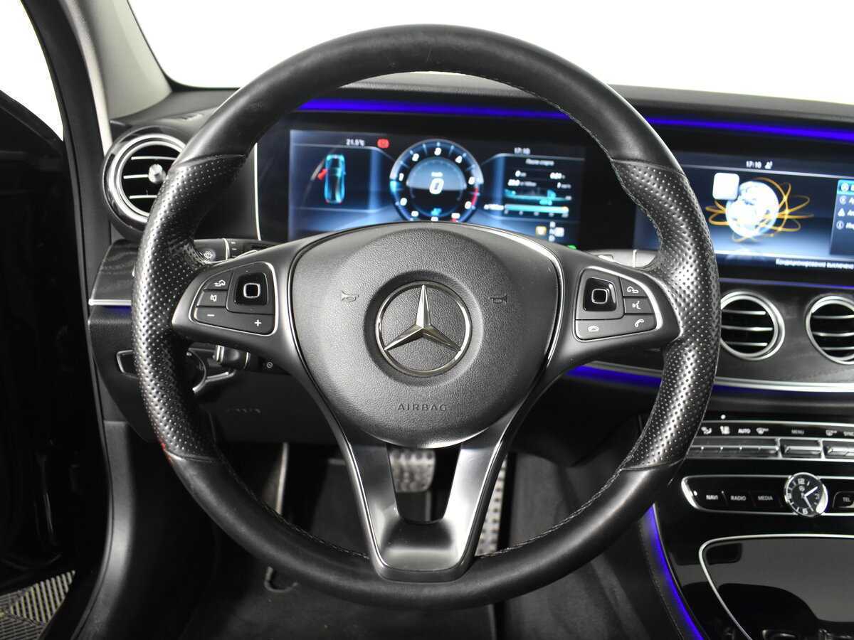 Купить Mercedes-Benz E-Класс с пробегом. Фото: #10