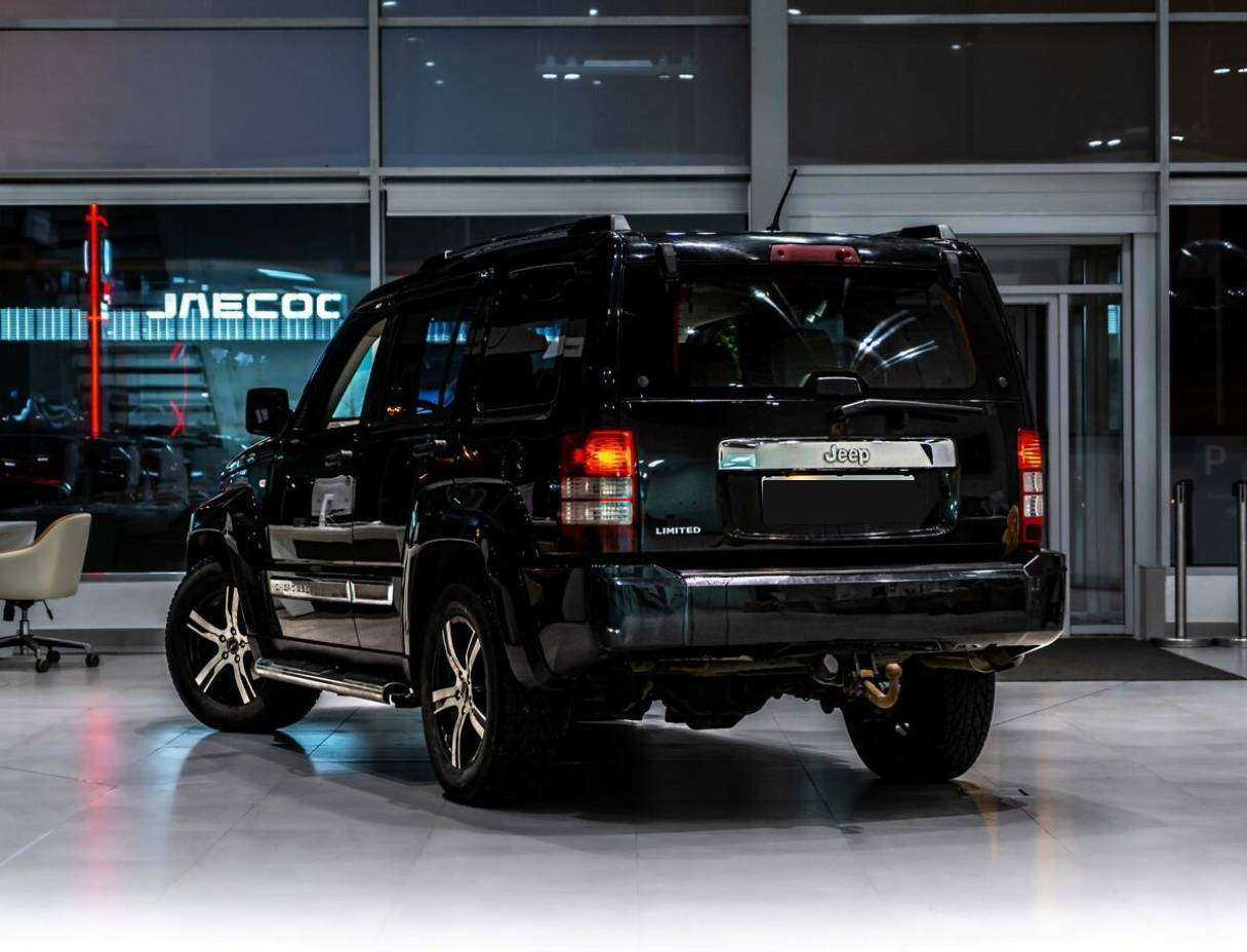 Купить Jeep Cherokee с пробегом. Фото: #3