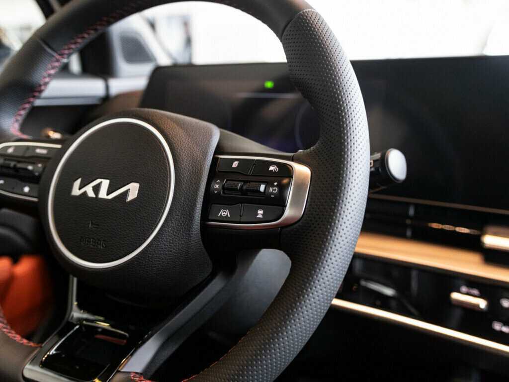 Купить Kia Sportage с пробегом. Фото: #10