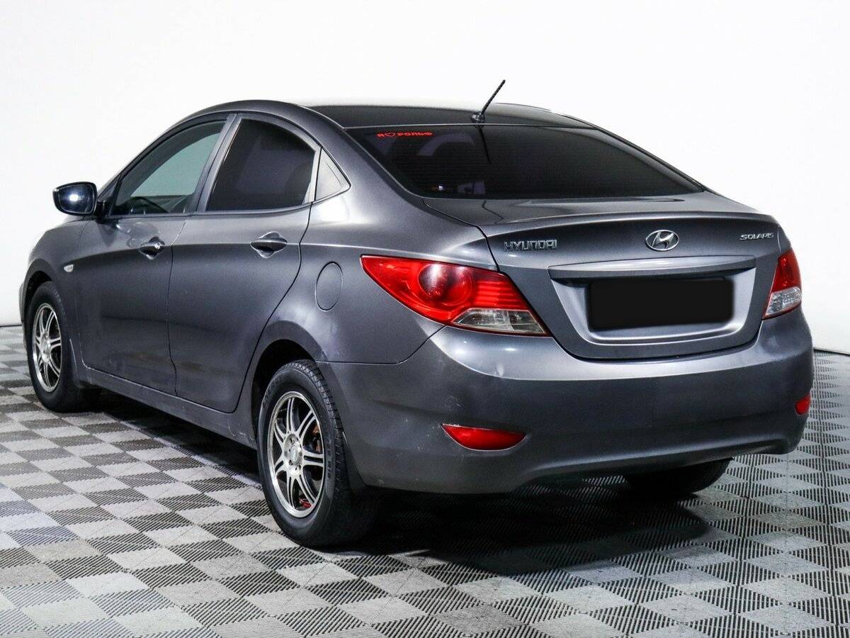 Купить Hyundai Solaris с пробегом. Фото: #5