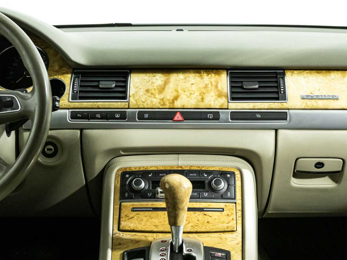 Купить Audi A8 с пробегом. Фото: #13