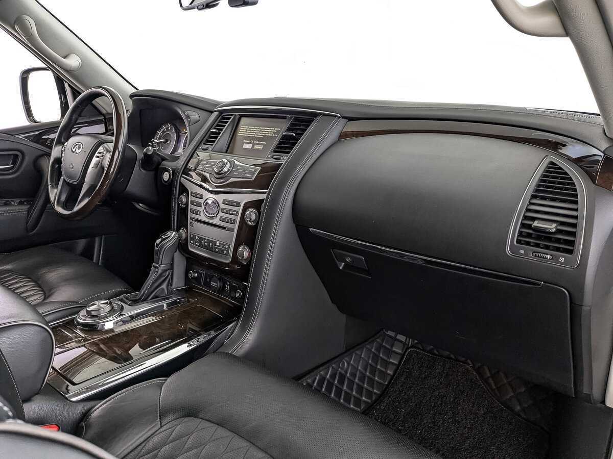 Купить Infiniti QX80 с пробегом. Фото: #12