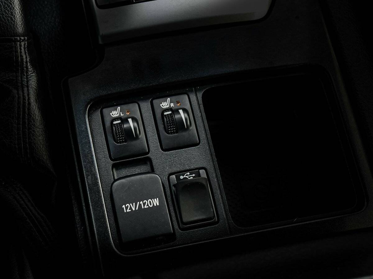 Купить Toyota Land Cruiser Prado с пробегом. Фото: #15