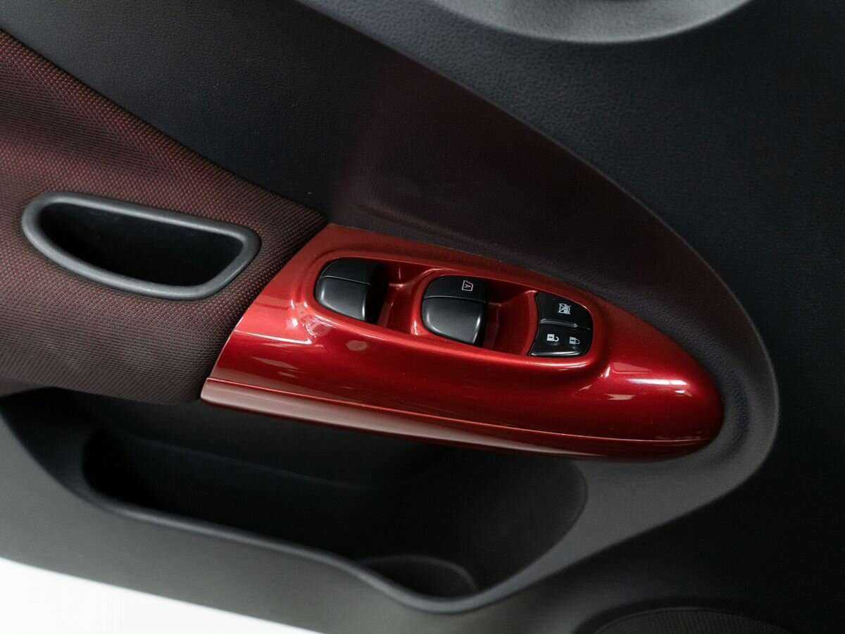 Купить Nissan Juke с пробегом. Фото: #12