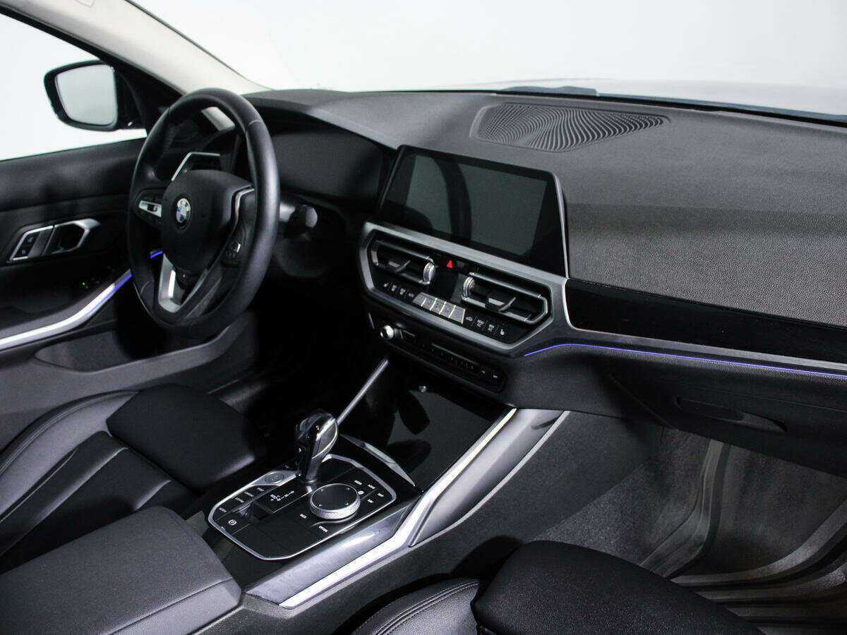 Купить BMW 3 серии с пробегом. Фото: #4