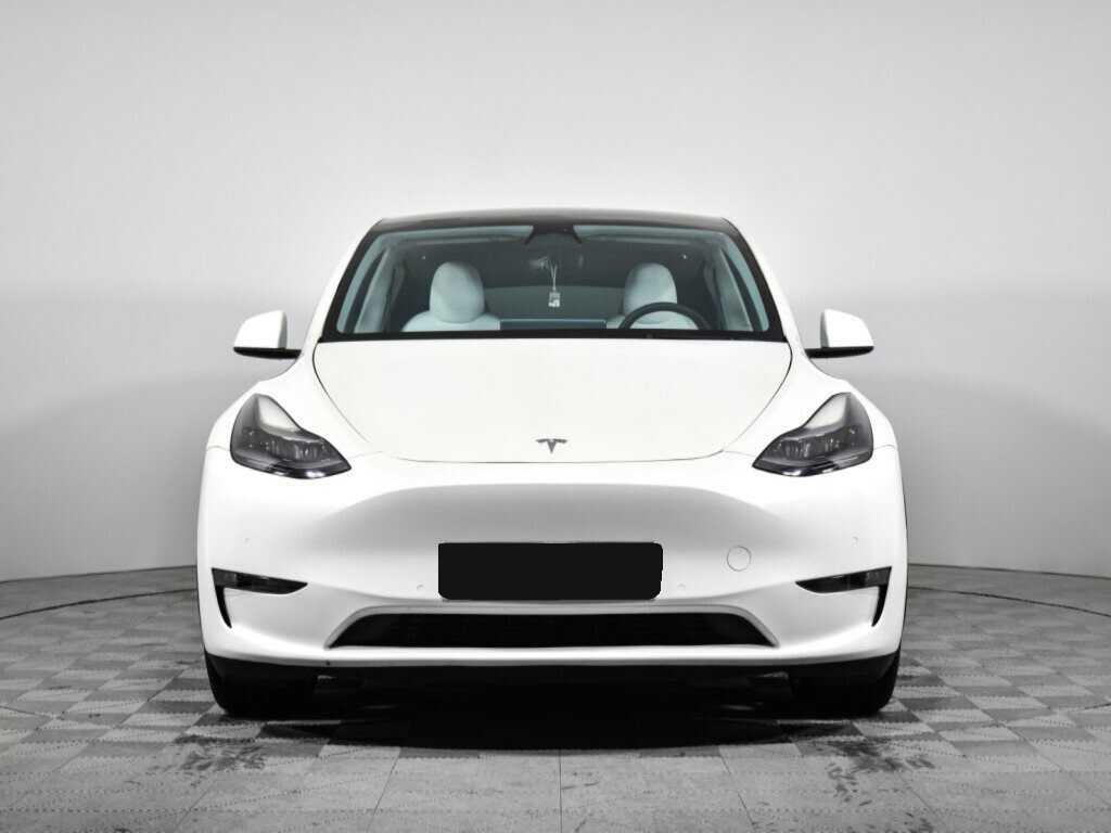 Купить Tesla Model Y с пробегом. Фото: #1