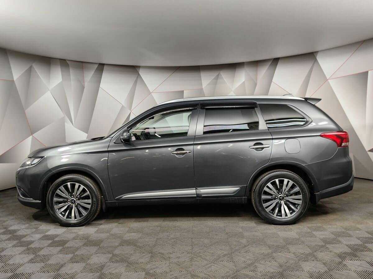 Купить Mitsubishi Outlander с пробегом. Фото: #4