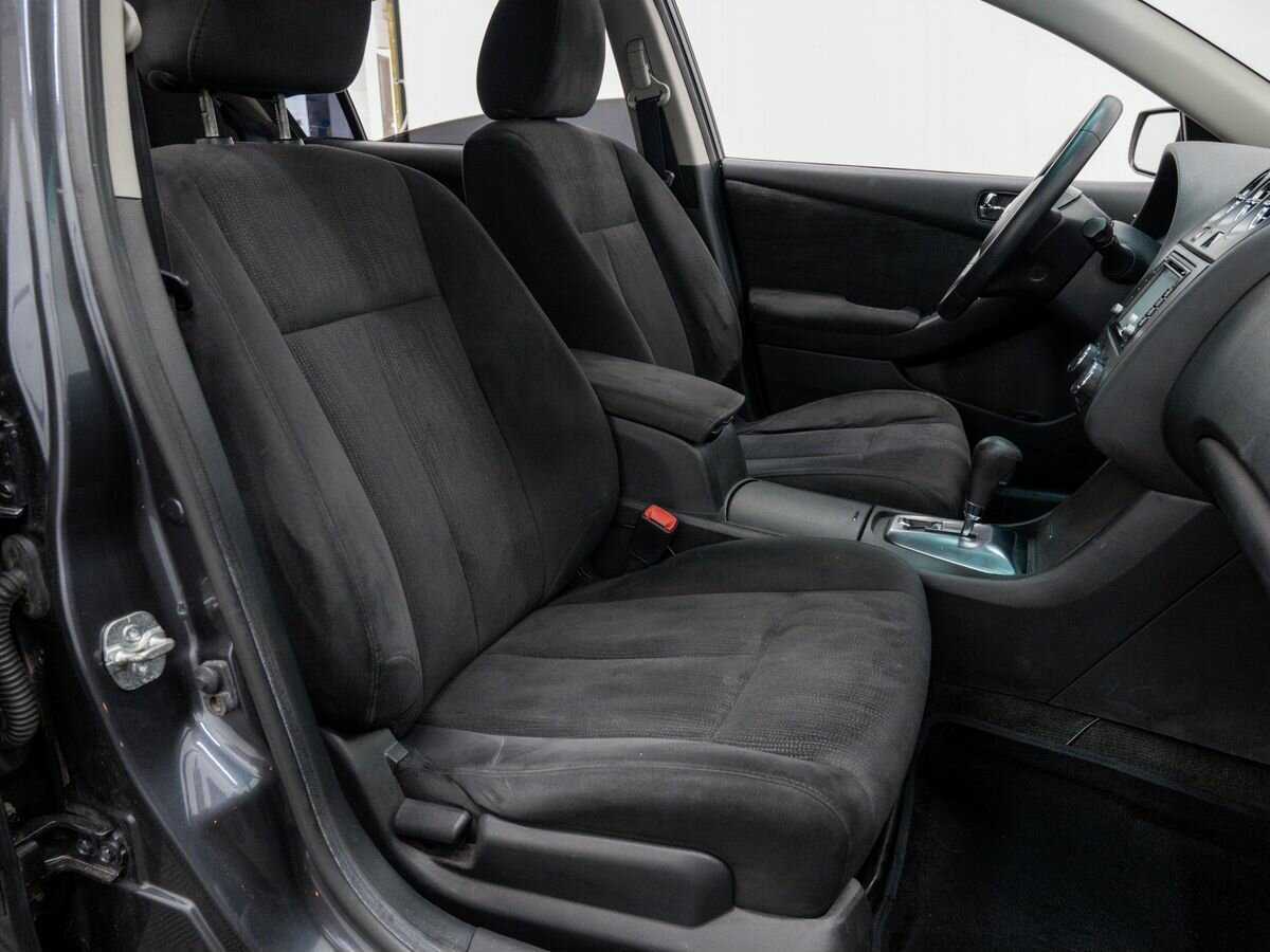 Купить Nissan Altima с пробегом. Фото: #7