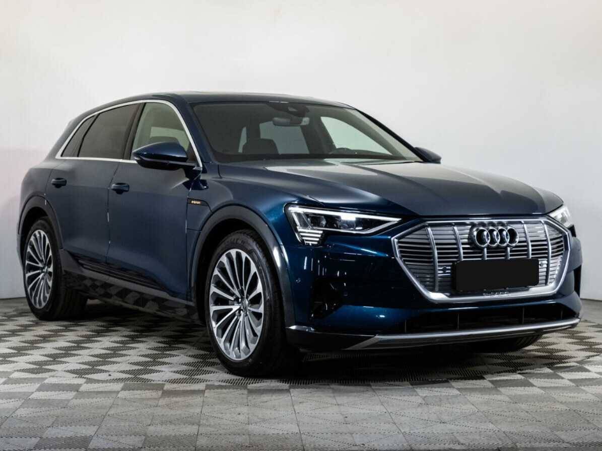 Купить Audi e-tron с пробегом. Фото: #2