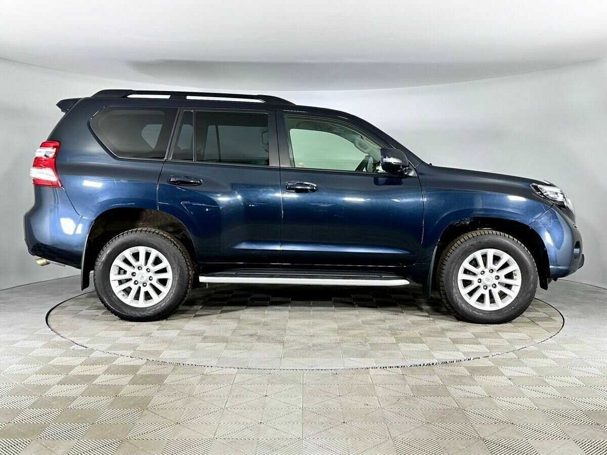 Купить Toyota Land Cruiser Prado с пробегом. Фото: #4