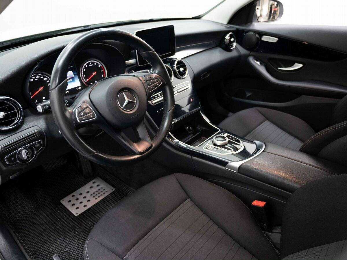 Купить Mercedes-Benz C-Класс с пробегом. Фото: #6