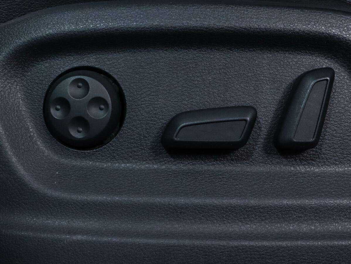 Купить Volkswagen Tiguan с пробегом. Фото: #14