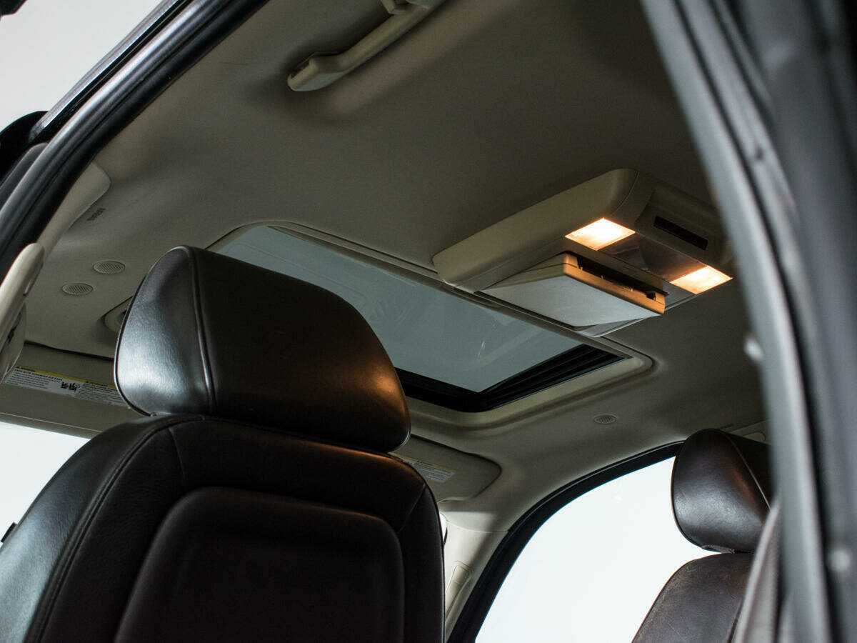 Купить Cadillac Escalade с пробегом. Фото: #13
