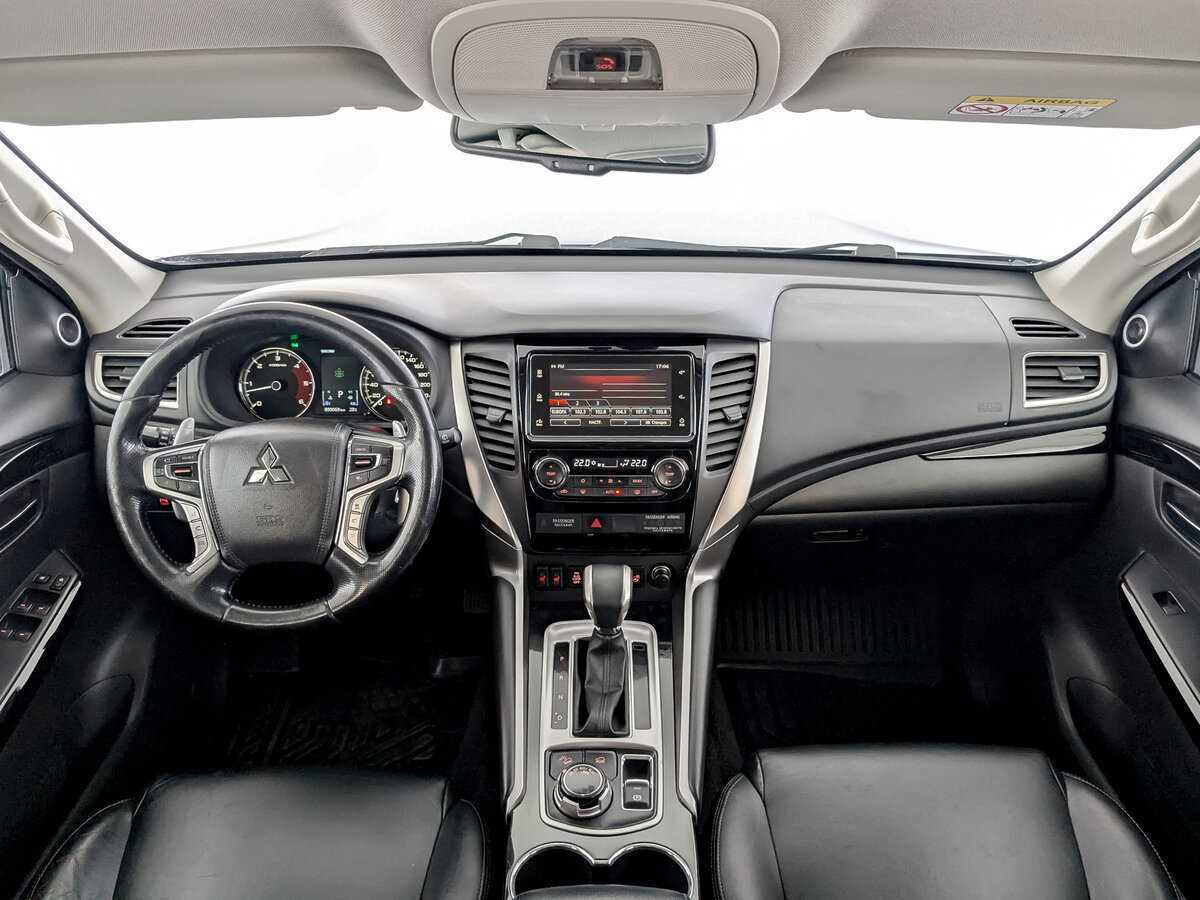 Купить Mitsubishi Pajero Sport с пробегом. Фото: #13
