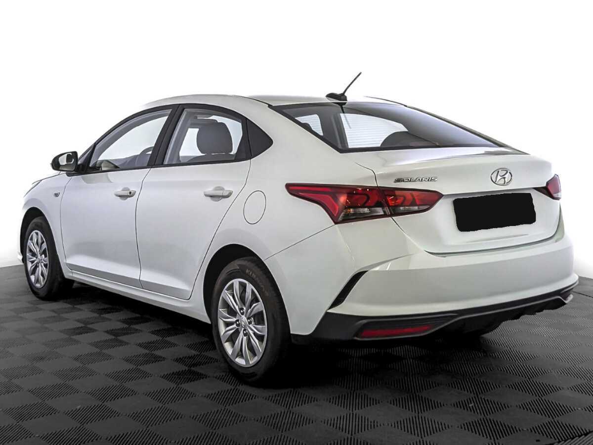 Купить Hyundai Solaris с пробегом. Фото: #6