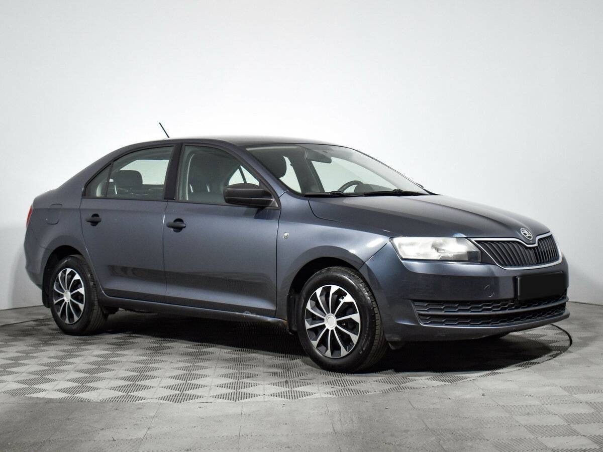 Купить Skoda Rapid с пробегом. Фото: #2