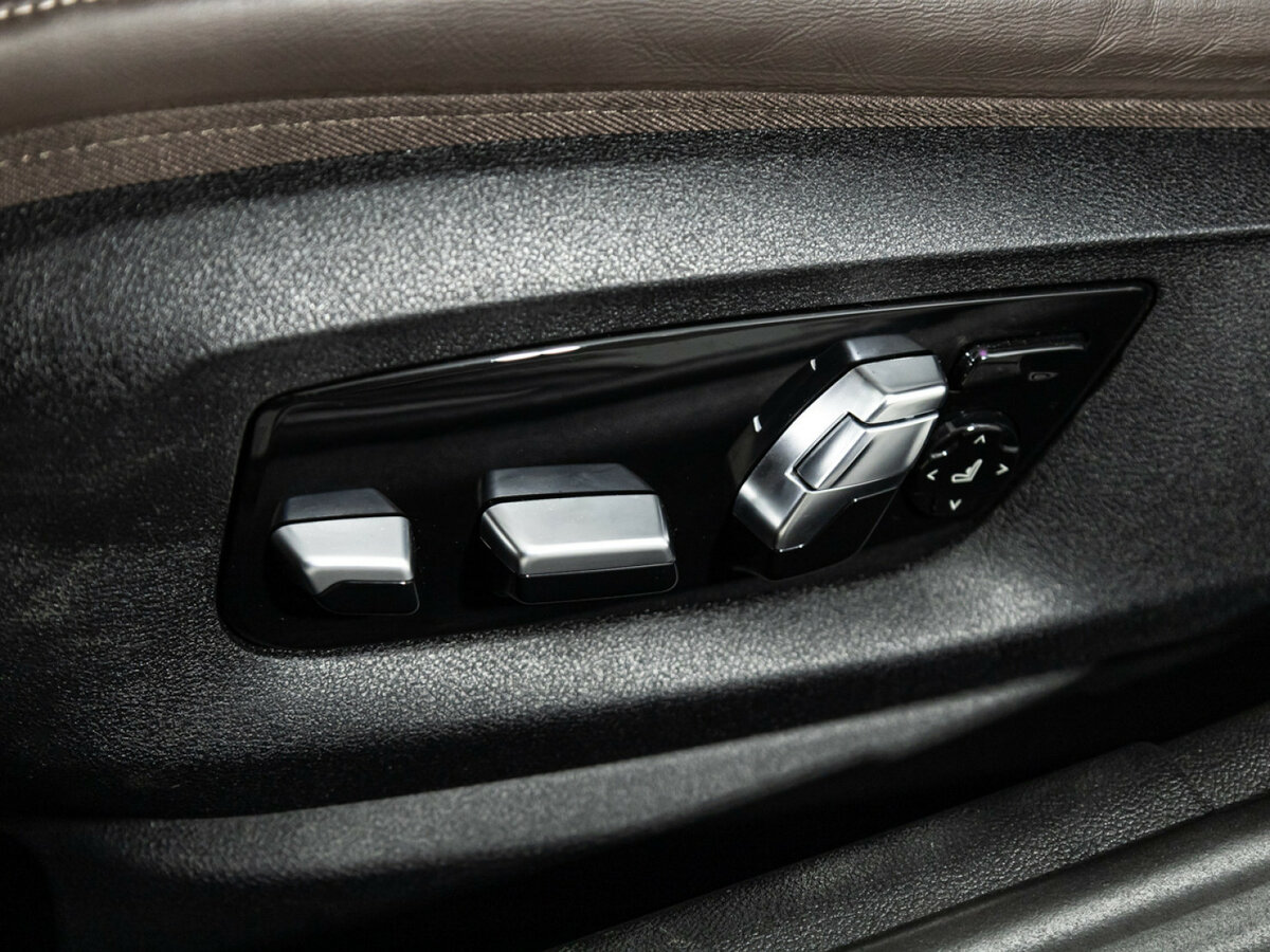 Купить BMW 5 серии с пробегом. Фото: #12