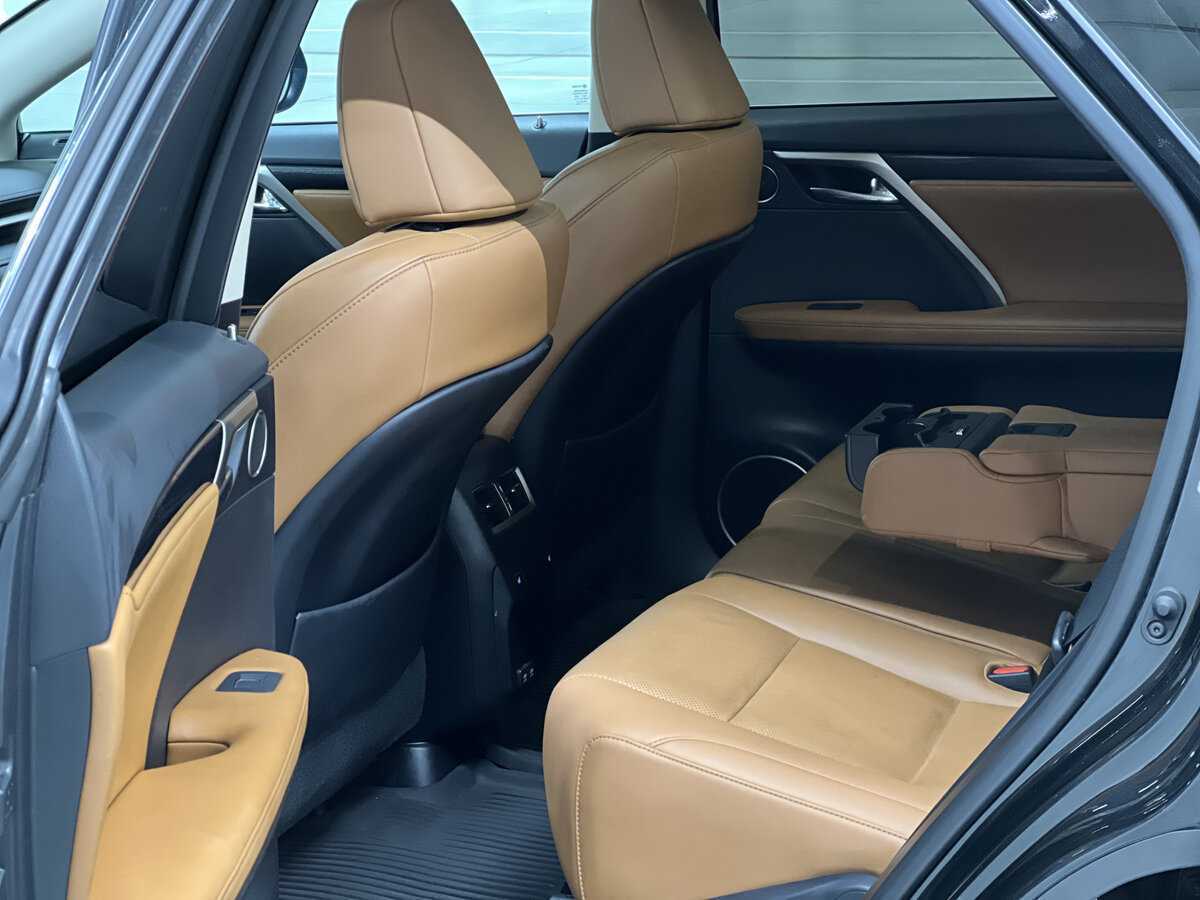 Купить Lexus RX с пробегом. Фото: #11
