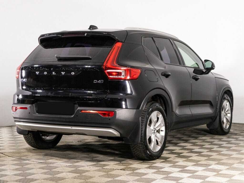 Купить Volvo XC40 с пробегом. Фото: #4
