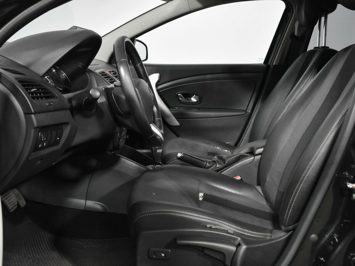 Купить Renault Fluence с пробегом. Фото: #8