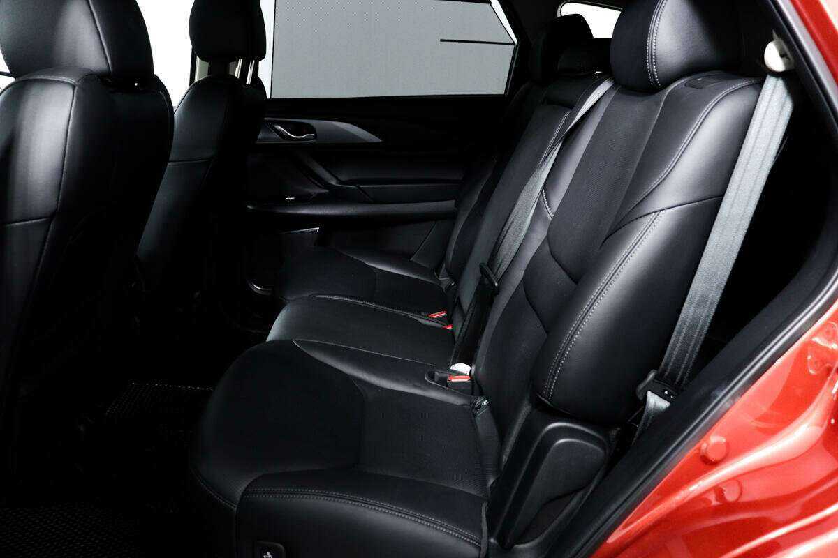 Купить Mazda CX-9 с пробегом. Фото: #11