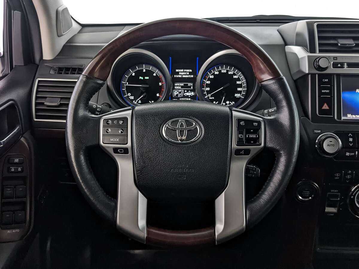 Купить Toyota Land Cruiser Prado с пробегом. Фото: #16