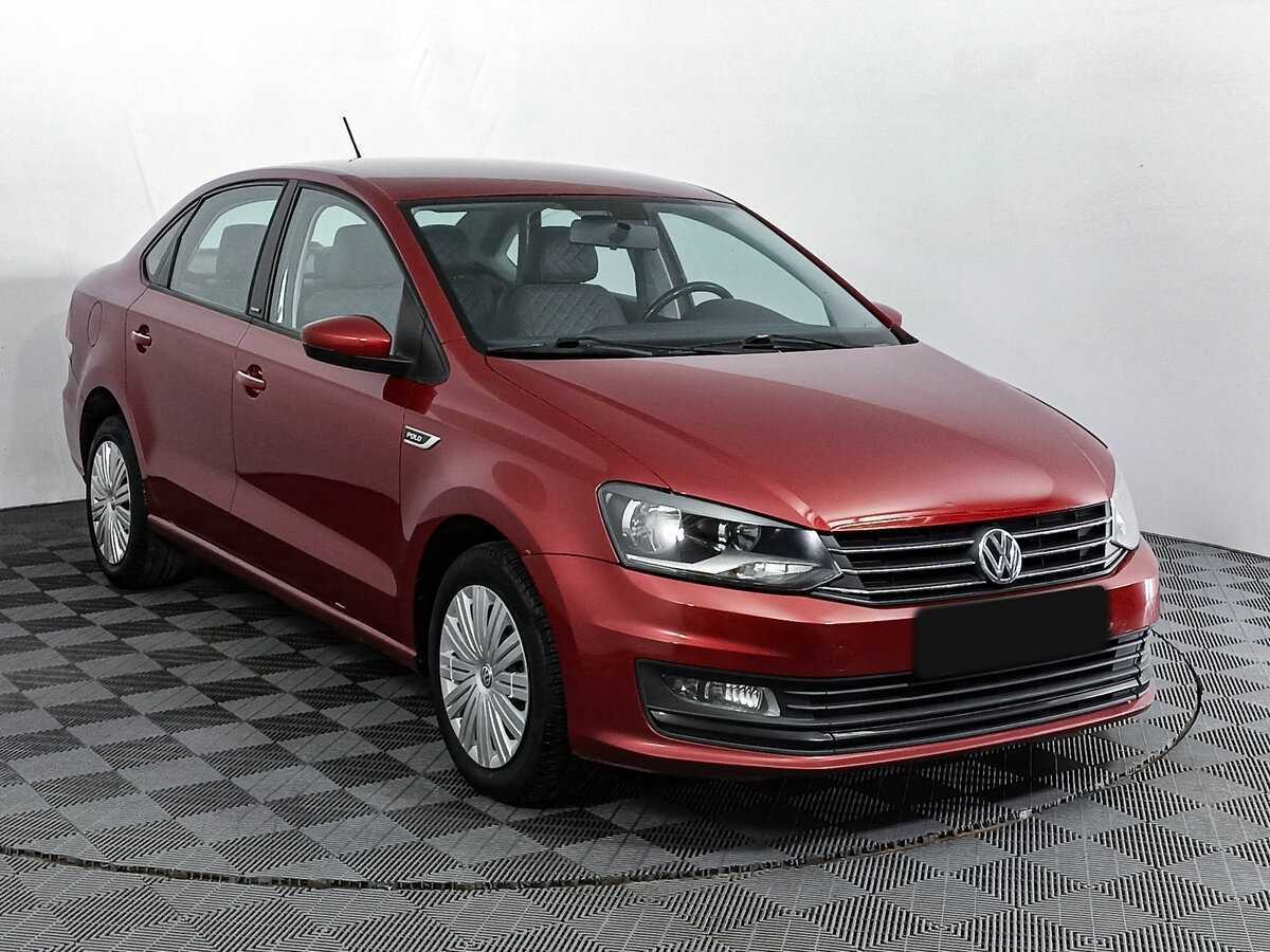 Купить Volkswagen Polo с пробегом. Фото: #2