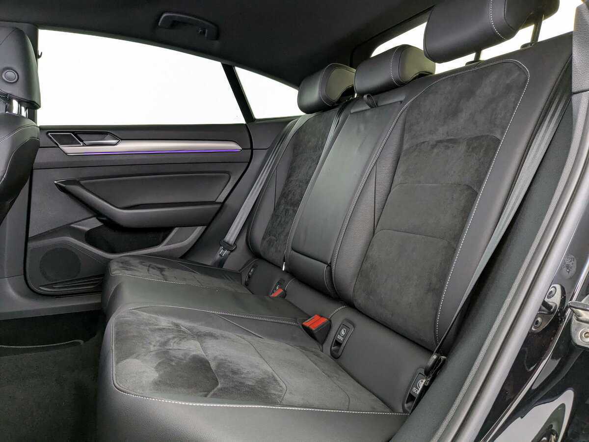 Купить Volkswagen Arteon с пробегом. Фото: #9